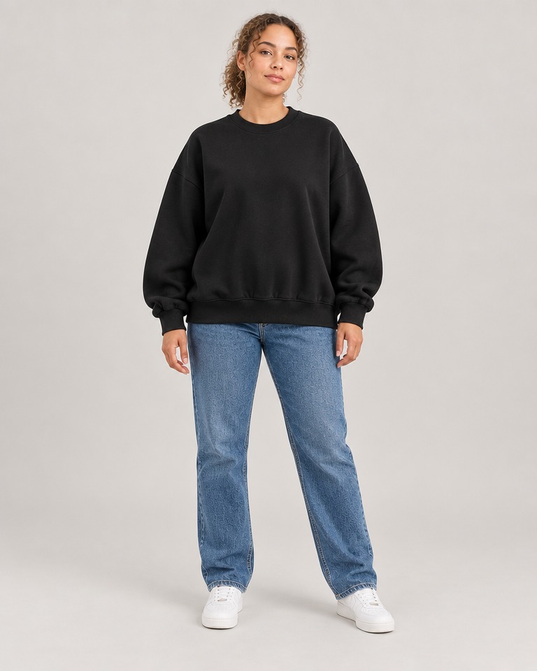 Oversize dukserica od organskog pamuka · Crna