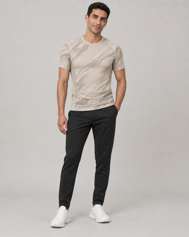 Abstract-print mesh-panelled training top · beige